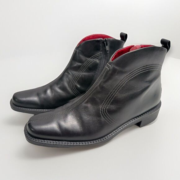 Ecco Black Leather Women’s Ankle Boots Size 7-7.5 US, 38, Red Inside Zip Pull On - Picture 1 of 16